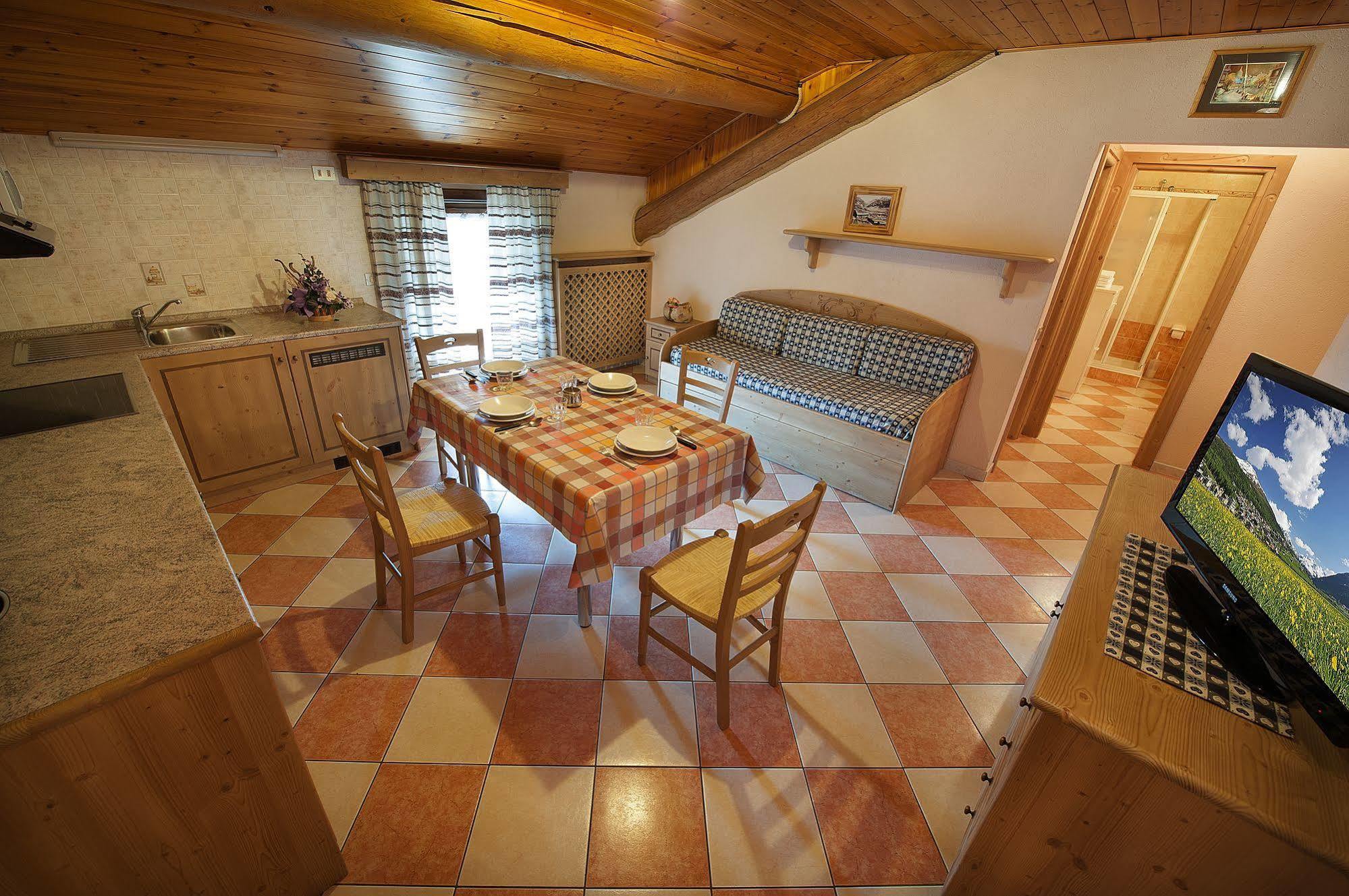Baita Carosello Apt 4 By Livigno Accomodation Экстерьер фото
