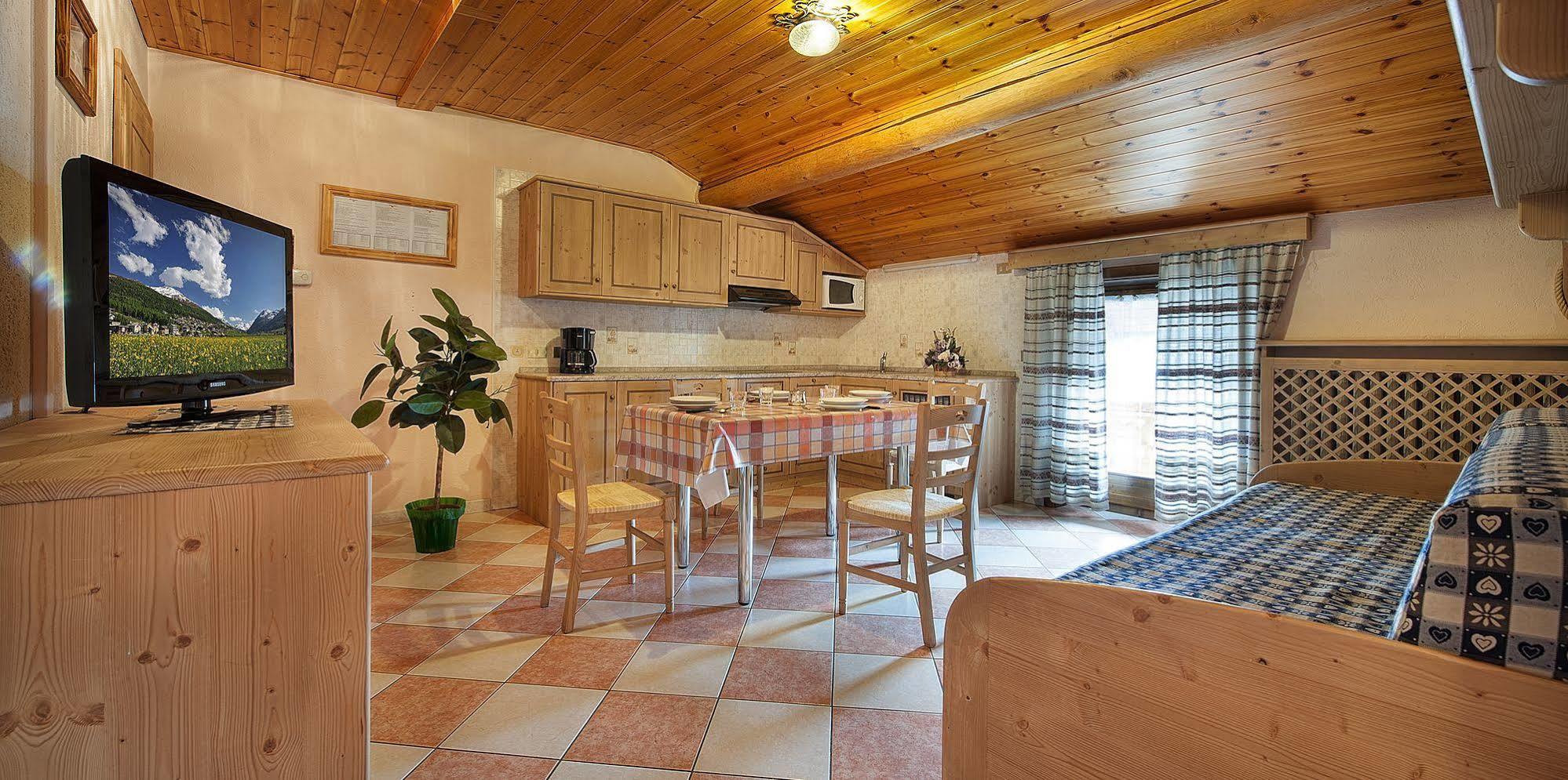 Baita Carosello Apt 4 By Livigno Accomodation Экстерьер фото